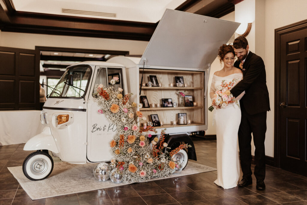 memory table mobile truck display for wedding in nebraska